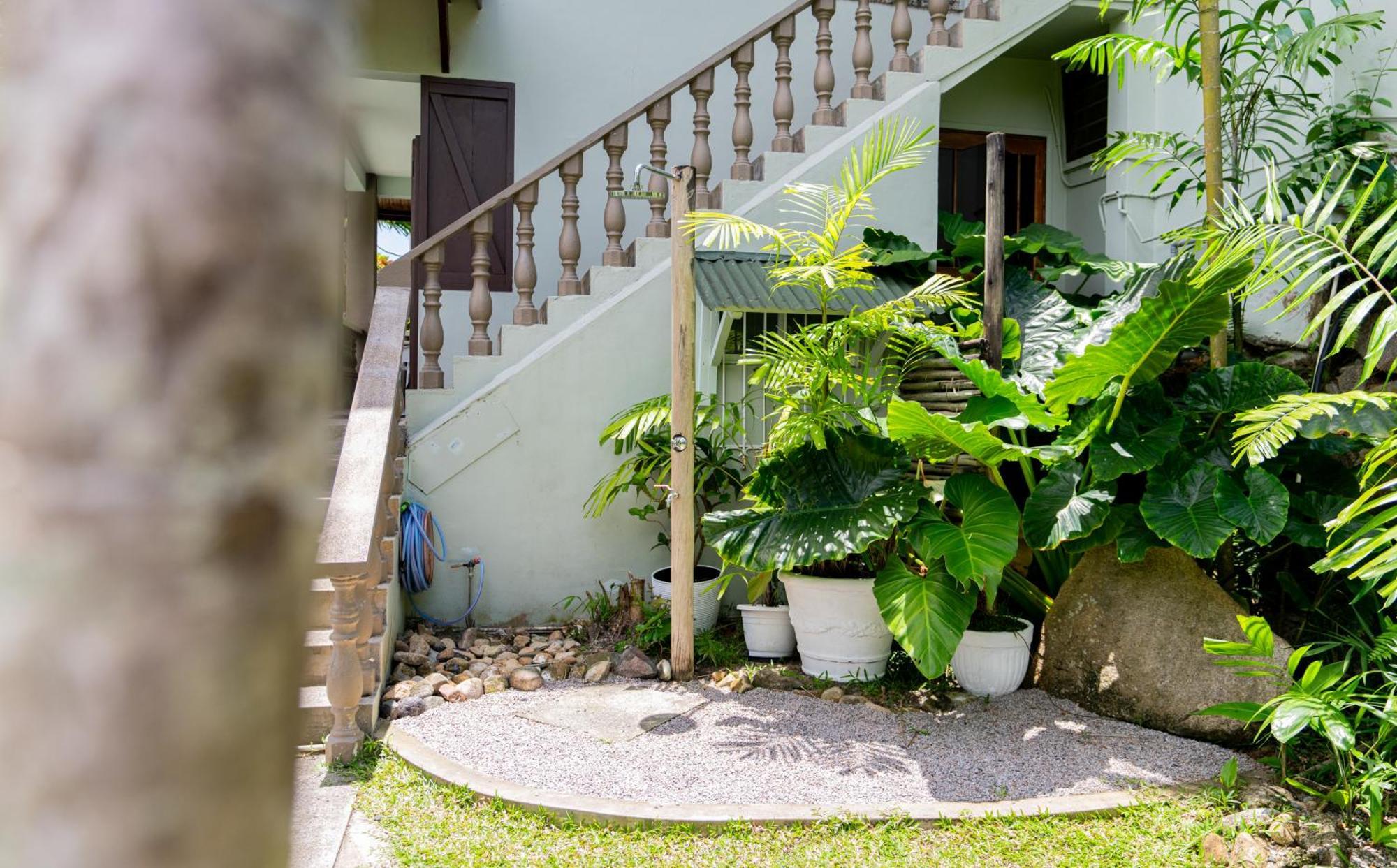 Romance Bungalows Beau Vallon  Exterior photo