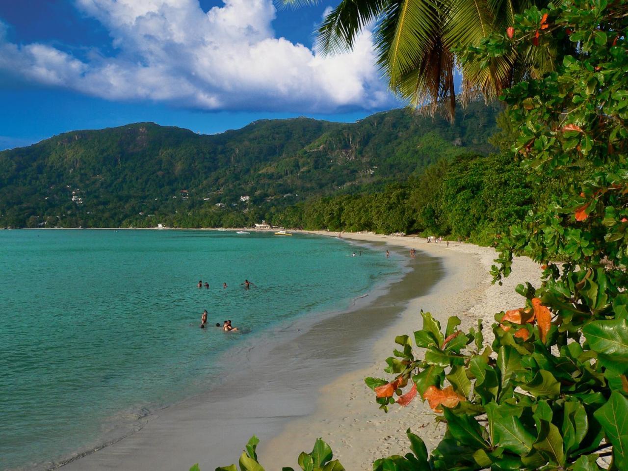 Romance Bungalows Beau Vallon  Exterior photo